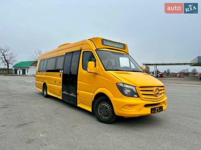 Желтый Мерседес Sprinter, объемом двигателя 2.99 л и пробегом 10 тыс. км за 50000 $, фото 11 на Automoto.ua