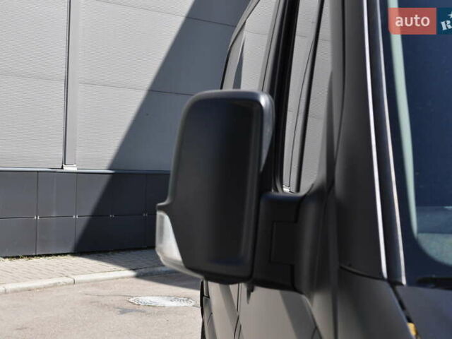 Желтый Мерседес Sprinter, объемом двигателя 2.14 л и пробегом 238 тыс. км за 17300 $, фото 22 на Automoto.ua