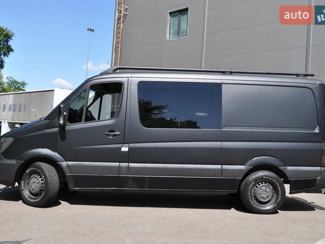Желтый Мерседес Sprinter, объемом двигателя 2.14 л и пробегом 238 тыс. км за 17300 $, фото 10 на Automoto.ua