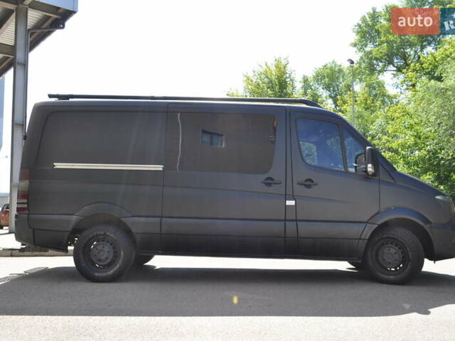 Желтый Мерседес Sprinter, объемом двигателя 2.14 л и пробегом 238 тыс. км за 17300 $, фото 6 на Automoto.ua