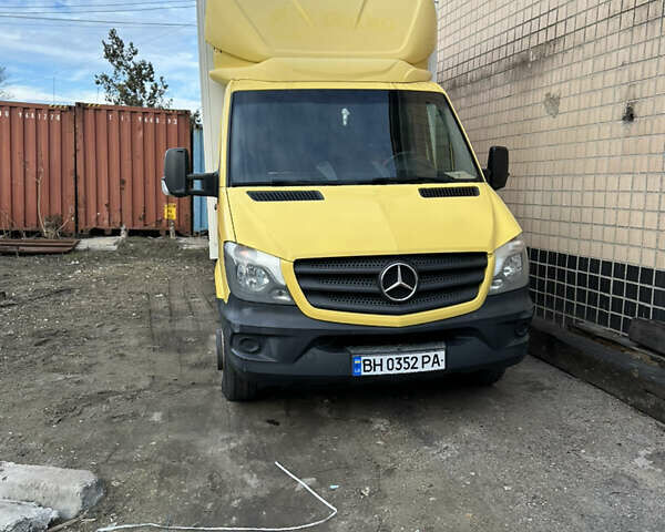 Желтый Мерседес Sprinter, объемом двигателя 2.14 л и пробегом 3 тыс. км за 19500 $, фото 18 на Automoto.ua