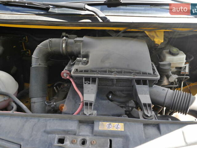 Желтый Мерседес Sprinter, объемом двигателя 2.14 л и пробегом 238 тыс. км за 17300 $, фото 69 на Automoto.ua