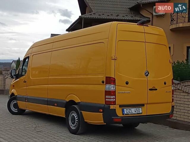 Желтый Мерседес Sprinter, объемом двигателя 2.2 л и пробегом 355 тыс. км за 19850 $, фото 8 на Automoto.ua