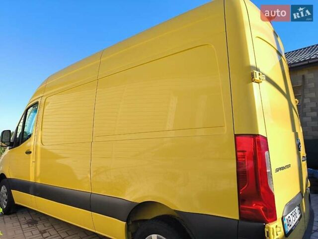 Желтый Мерседес Sprinter, объемом двигателя 2.14 л и пробегом 348 тыс. км за 27500 $, фото 12 на Automoto.ua