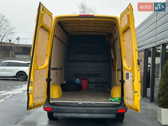 Желтый Мерседес Sprinter, объемом двигателя 2.14 л и пробегом 216 тыс. км за 19500 $, фото 41 на Automoto.ua