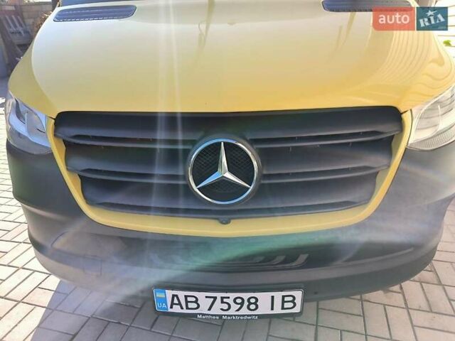Желтый Мерседес Sprinter, объемом двигателя 2.14 л и пробегом 348 тыс. км за 27500 $, фото 25 на Automoto.ua
