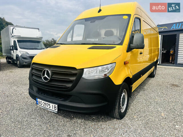 Жовтий Мерседес Sprinter, об'ємом двигуна 2.2 л та пробігом 203 тис. км за 24500 $, фото 1 на Automoto.ua