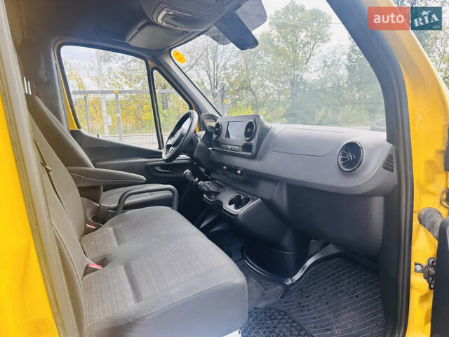 Жовтий Мерседес Sprinter, об'ємом двигуна 2.2 л та пробігом 203 тис. км за 24500 $, фото 15 на Automoto.ua