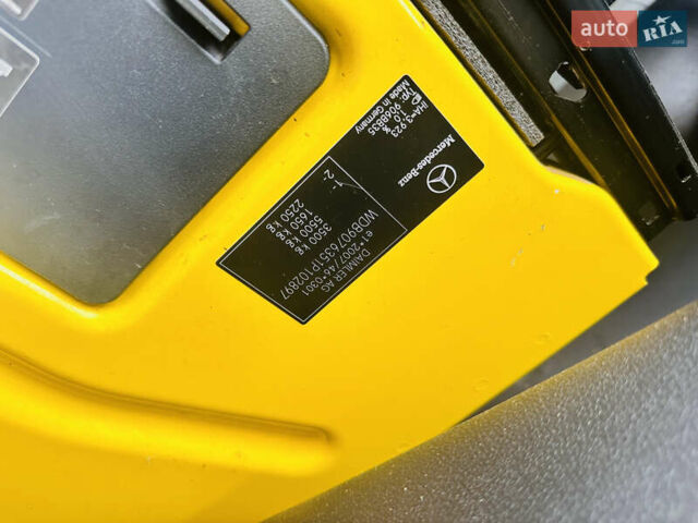 Жовтий Мерседес Sprinter, об'ємом двигуна 2.2 л та пробігом 203 тис. км за 24500 $, фото 19 на Automoto.ua