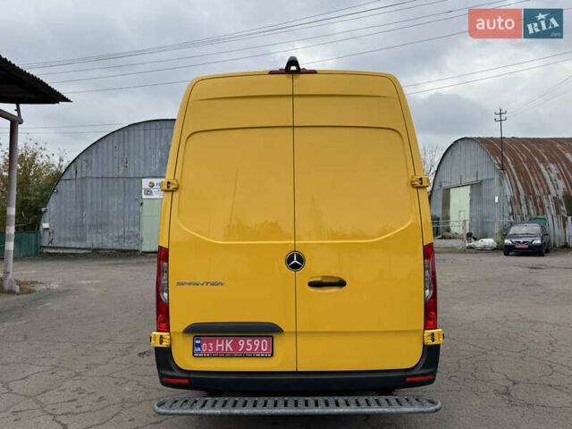 Желтый Мерседес Sprinter, объемом двигателя 2.2 л и пробегом 273 тыс. км за 26700 $, фото 15 на Automoto.ua