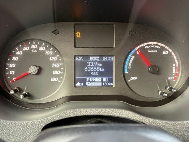 Жовтий Мерседес Sprinter, об'ємом двигуна 0 л та пробігом 63 тис. км за 18999 $, фото 3 на Automoto.ua