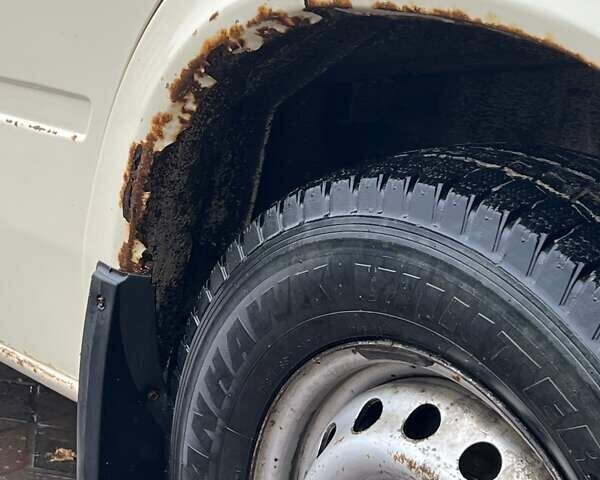 Жовтий Мерседес Sprinter, об'ємом двигуна 2.15 л та пробігом 100 тис. км за 7900 $, фото 9 на Automoto.ua