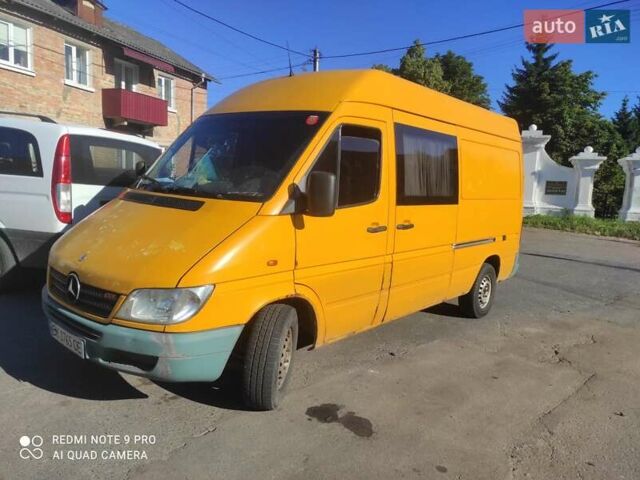 Жовтий Мерседес Sprinter, об'ємом двигуна 2.15 л та пробігом 580 тис. км за 5800 $, фото 3 на Automoto.ua