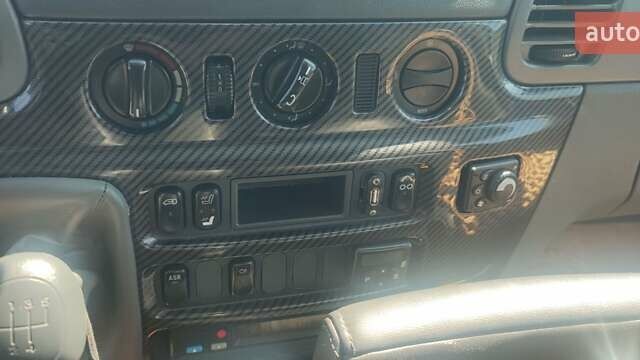 Желтый Мерседес Sprinter, объемом двигателя 2.7 л и пробегом 329 тыс. км за 19000 $, фото 25 на Automoto.ua
