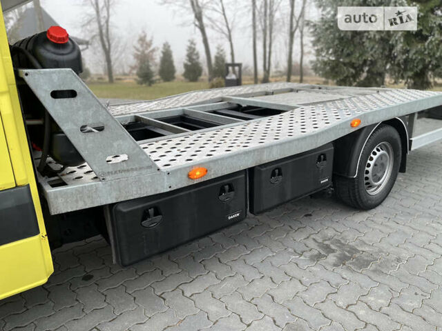 Желтый Мерседес Sprinter, объемом двигателя 2.99 л и пробегом 389 тыс. км за 28700 $, фото 14 на Automoto.ua