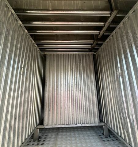 Желтый Мерседес Sprinter, объемом двигателя 2.3 л и пробегом 1 тыс. км за 10000 $, фото 7 на Automoto.ua