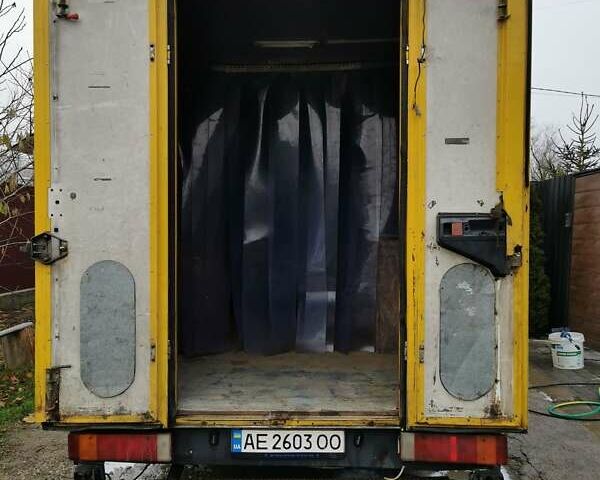 Жовтий Мерседес Sprinter, об'ємом двигуна 2.15 л та пробігом 605 тис. км за 8500 $, фото 17 на Automoto.ua