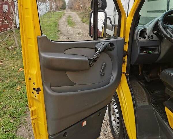 Жовтий Мерседес Sprinter, об'ємом двигуна 2.15 л та пробігом 605 тис. км за 8500 $, фото 14 на Automoto.ua