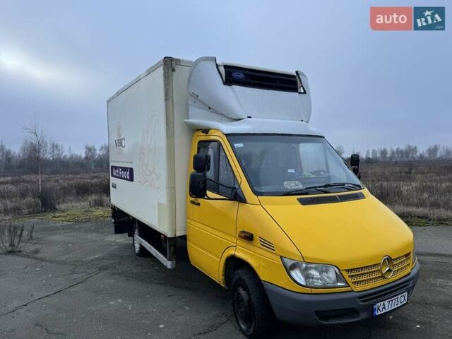 Жовтий Мерседес Sprinter, об'ємом двигуна 2.15 л та пробігом 600 тис. км за 9700 $, фото 1 на Automoto.ua