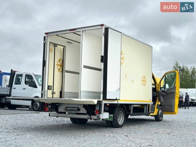 Желтый Мерседес Sprinter, объемом двигателя 2.2 л и пробегом 195 тыс. км за 24900 $, фото 35 на Automoto.ua