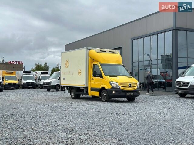 Желтый Мерседес Sprinter, объемом двигателя 2.2 л и пробегом 195 тыс. км за 24900 $, фото 6 на Automoto.ua