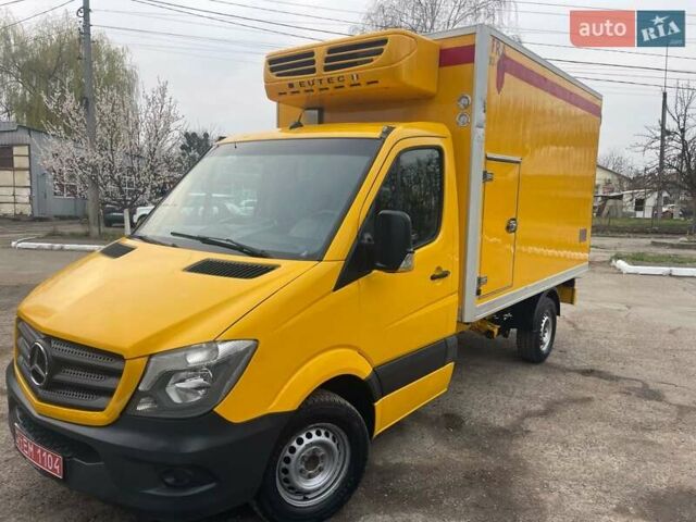 Желтый Мерседес Sprinter, объемом двигателя 2.2 л и пробегом 280 тыс. км за 18762 $, фото 31 на Automoto.ua
