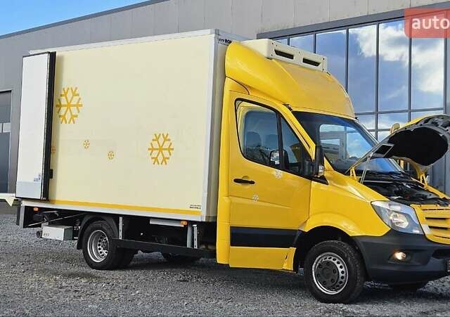 Желтый Мерседес Sprinter, объемом двигателя 2.2 л и пробегом 195 тыс. км за 26800 $, фото 14 на Automoto.ua