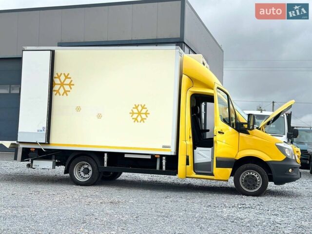 Желтый Мерседес Sprinter, объемом двигателя 2.2 л и пробегом 195 тыс. км за 24900 $, фото 17 на Automoto.ua
