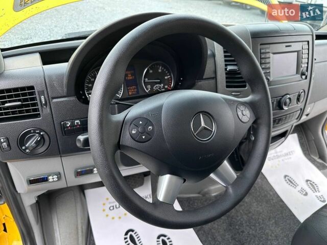 Жовтий Мерседес Sprinter, об'ємом двигуна 2.2 л та пробігом 195 тис. км за 25900 $, фото 39 на Automoto.ua
