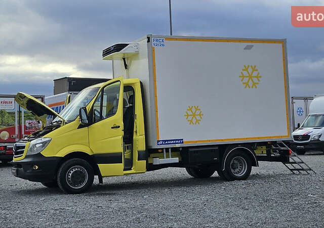 Желтый Мерседес Sprinter, объемом двигателя 3 л и пробегом 200 тыс. км за 33900 $, фото 26 на Automoto.ua