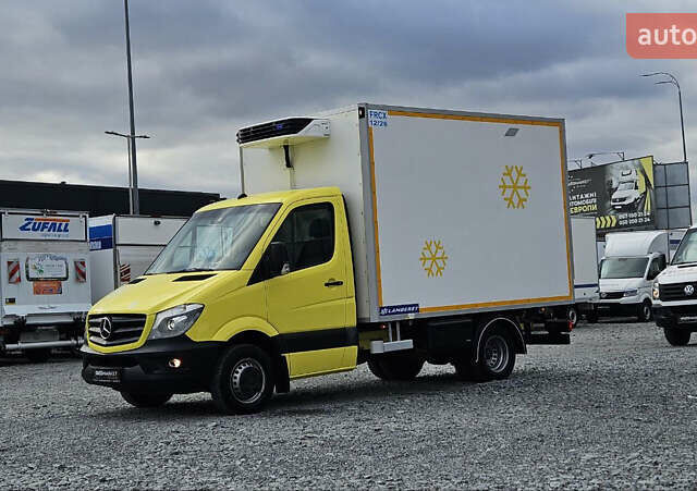 Желтый Мерседес Sprinter, объемом двигателя 3 л и пробегом 200 тыс. км за 33900 $, фото 9 на Automoto.ua