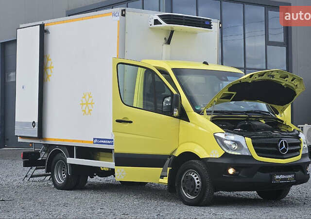 Желтый Мерседес Sprinter, объемом двигателя 3 л и пробегом 200 тыс. км за 33900 $, фото 19 на Automoto.ua