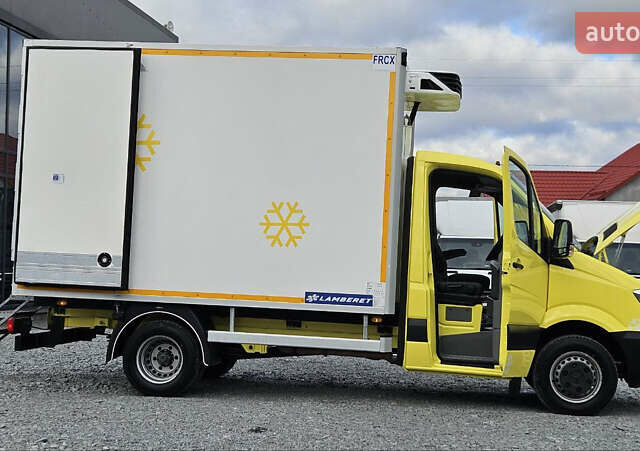 Желтый Мерседес Sprinter, объемом двигателя 3 л и пробегом 200 тыс. км за 33900 $, фото 16 на Automoto.ua