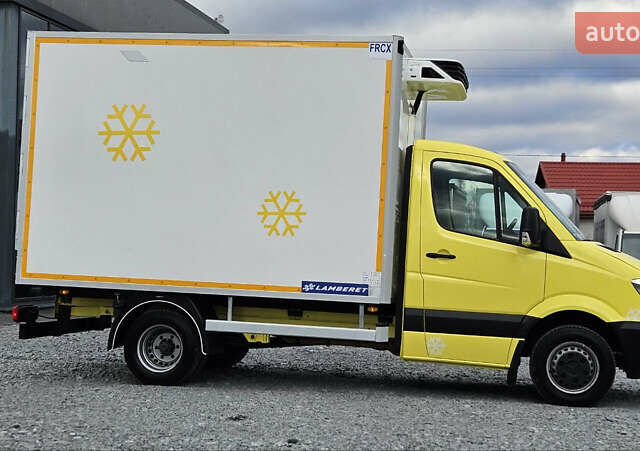 Желтый Мерседес Sprinter, объемом двигателя 3 л и пробегом 200 тыс. км за 33900 $, фото 5 на Automoto.ua