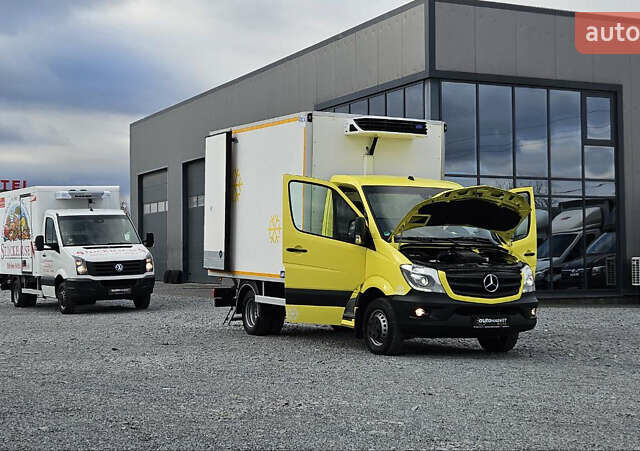 Желтый Мерседес Sprinter, объемом двигателя 3 л и пробегом 200 тыс. км за 33900 $, фото 21 на Automoto.ua