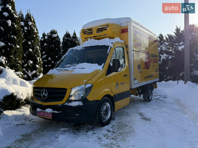 Жовтий Мерседес Sprinter, об'ємом двигуна 2.2 л та пробігом 307 тис. км за 19300 $, фото 3 на Automoto.ua
