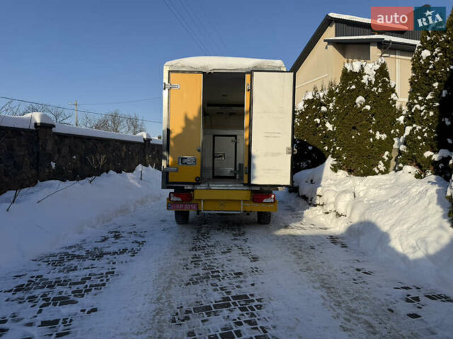Жовтий Мерседес Sprinter, об'ємом двигуна 2.2 л та пробігом 307 тис. км за 19300 $, фото 24 на Automoto.ua