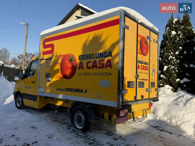 Жовтий Мерседес Sprinter, об'ємом двигуна 2.2 л та пробігом 307 тис. км за 19300 $, фото 18 на Automoto.ua