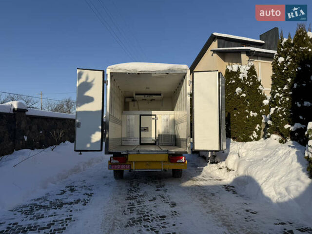 Жовтий Мерседес Sprinter, об'ємом двигуна 2.2 л та пробігом 307 тис. км за 19300 $, фото 21 на Automoto.ua