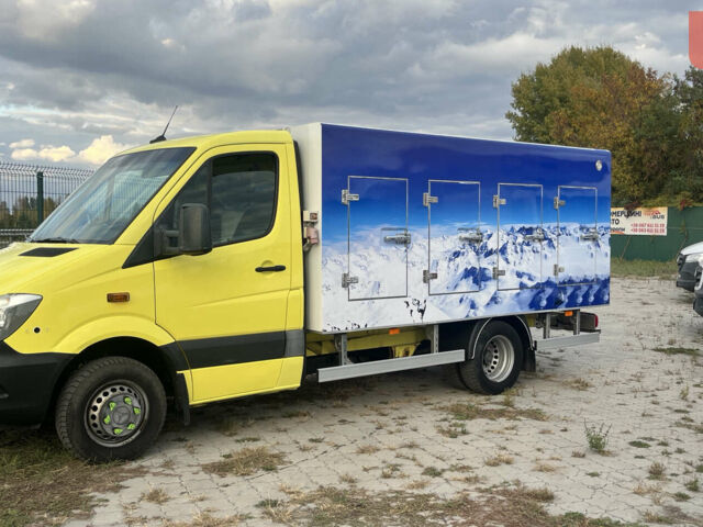 Желтый Мерседес Sprinter, объемом двигателя 3 л и пробегом 360 тыс. км за 31500 $, фото 4 на Automoto.ua