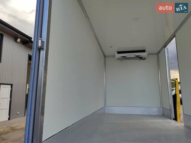 Жовтий Мерседес Sprinter, об'ємом двигуна 2.1 л та пробігом 160 тис. км за 34500 $, фото 19 на Automoto.ua