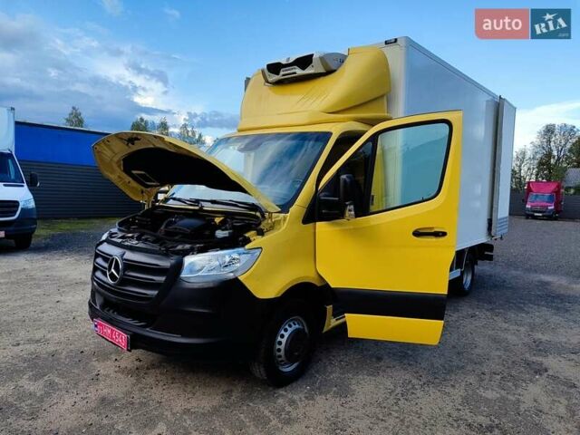 Жовтий Мерседес Sprinter, об'ємом двигуна 2.1 л та пробігом 160 тис. км за 34500 $, фото 18 на Automoto.ua