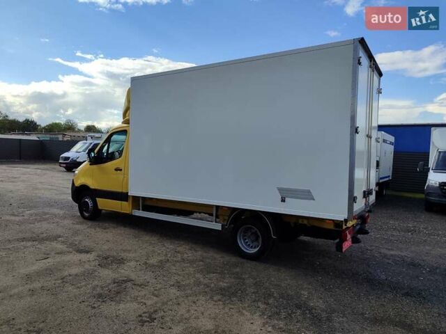 Жовтий Мерседес Sprinter, об'ємом двигуна 2.1 л та пробігом 160 тис. км за 34500 $, фото 3 на Automoto.ua
