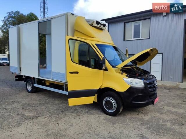 Жовтий Мерседес Sprinter, об'ємом двигуна 2.1 л та пробігом 160 тис. км за 34500 $, фото 14 на Automoto.ua