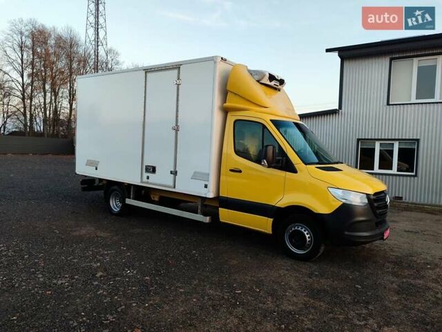 Желтый Мерседес Sprinter, объемом двигателя 2.1 л и пробегом 175 тыс. км за 34300 $, фото 15 на Automoto.ua