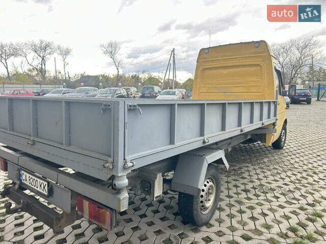 Мерседес Sprinter 2001 у Корсунь-Шевченковском на Automoto.ua Жовтий Мерседес Sprinter, об'ємом двигуна 2.15 л та пробігом 300 тис. км за 12500 $, фото 4 на Automoto.ua