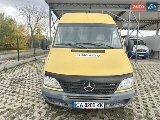 Мерседес Sprinter 2001 у Корсунь-Шевченковском на Automoto.ua Жовтий Мерседес Sprinter, об'ємом двигуна 2.15 л та пробігом 300 тис. км за 12500 $, фото 2 на Automoto.ua