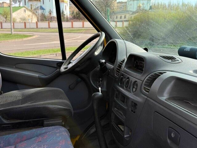 Жовтий Мерседес Sprinter, об'ємом двигуна 2.9 л та пробігом 703 тис. км за 5900 $, фото 20 на Automoto.ua