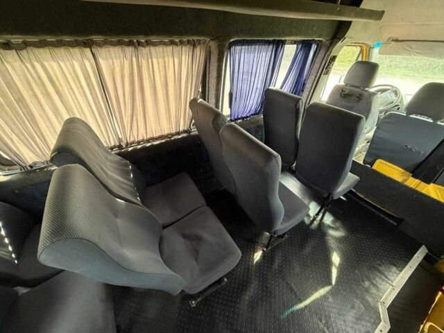 Жовтий Мерседес Sprinter, об'ємом двигуна 2.9 л та пробігом 703 тис. км за 5900 $, фото 12 на Automoto.ua