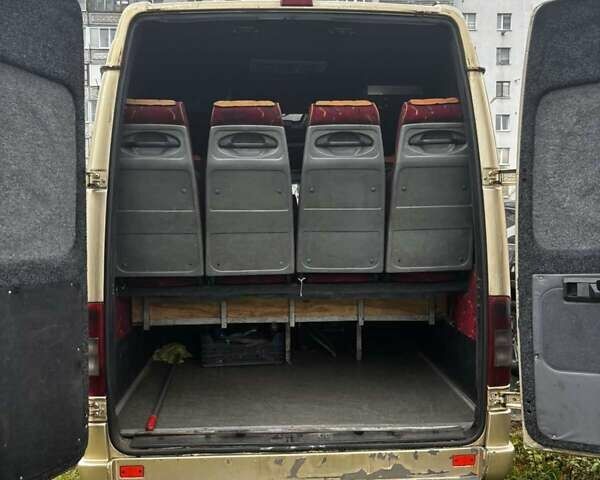 Жовтий Мерседес Sprinter, об'ємом двигуна 2.7 л та пробігом 5 тис. км за 21200 $, фото 13 на Automoto.ua